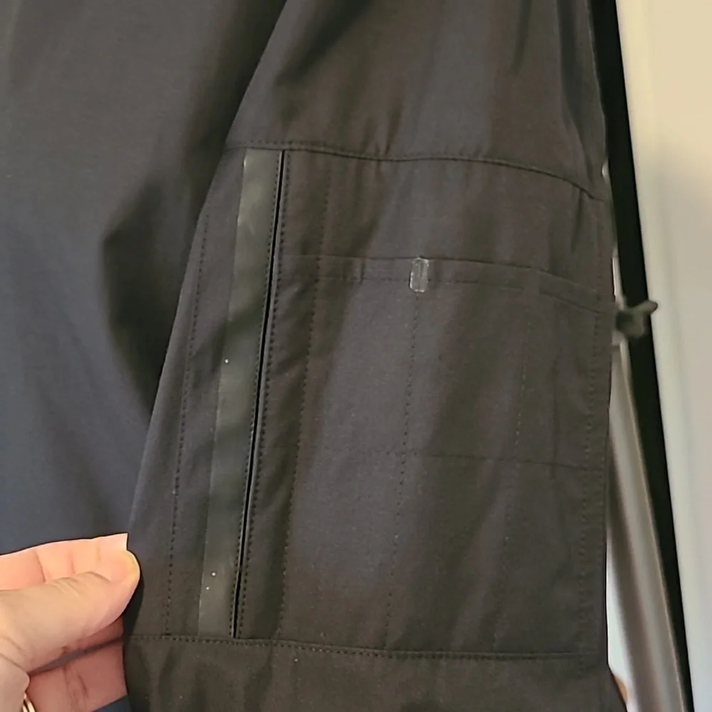 Nike Jacket - Picture 2 of 8